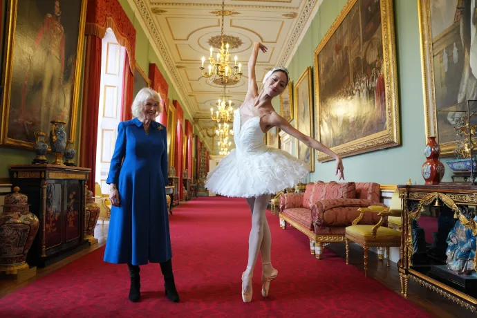 the-queen-the-royal-family